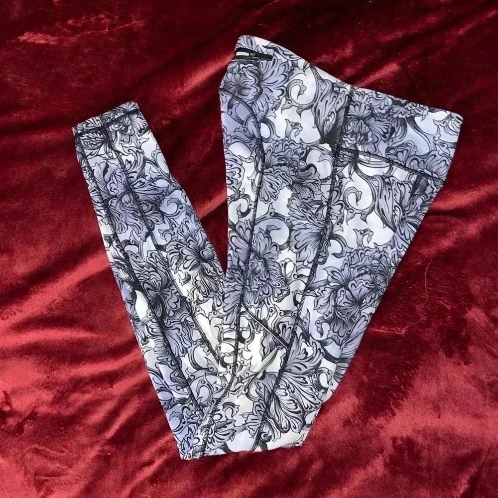 Lululemon speed up tights 28